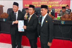 DPRD Muna Barat Gelar Sertijab Bupati dan Wakil Bupati