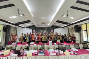 Pj Bupati Muna Barat Ikuti Evaluasi Kinerja Penjabat Bupati Triwulan III di Kementerian Dalam Negeri