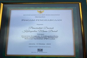 Muna Barat Raih Penghargaan 10 Kabupaten Terbaik Pelaksanaan PMT Lokal