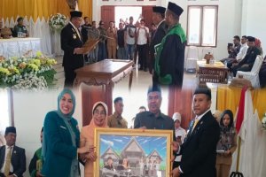 Pemkab Muna Barat Gelar Pelantikan dan Pengambilan Sumpah Penjabat Sekda
