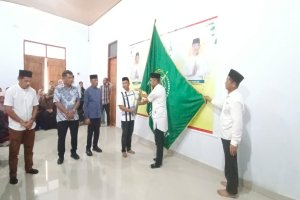 Bupati Muna Barat Lepas Kafilah MTQ XXXI Sultra, Janjikan Insentif bagi Peraih Medali